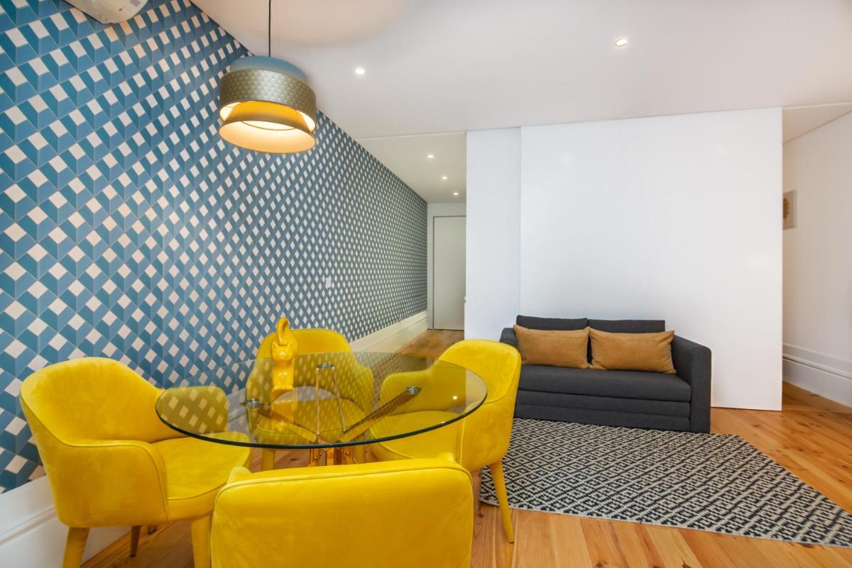 Low Cost Parking - Private Garden - Almada 392 - Housity