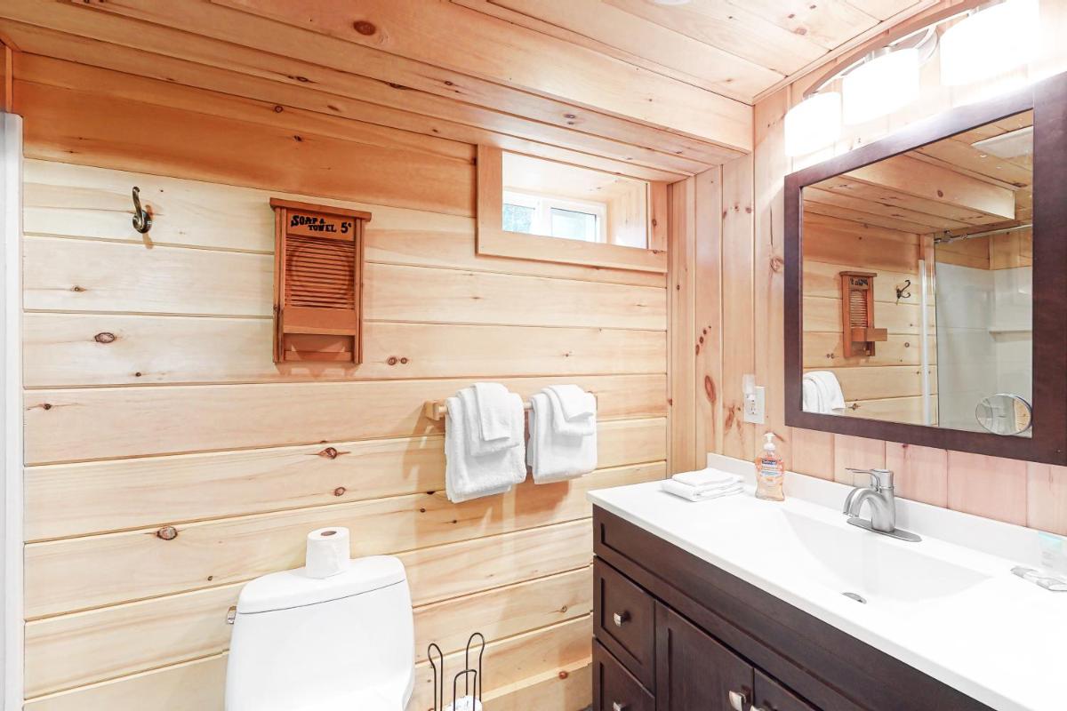 Easton Escape a notch above - Housity