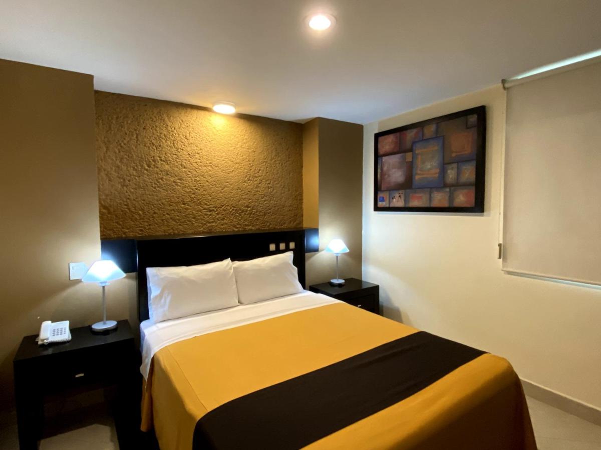 Hotel Escala Puebla Centro - Housity