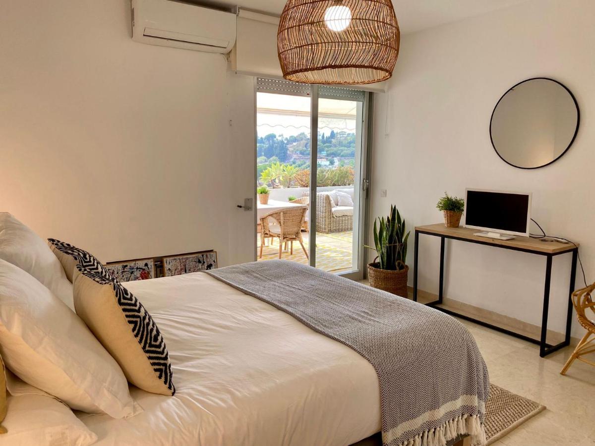 Suitetrails - Guadalmina Beach Holidays Suite Apartment,