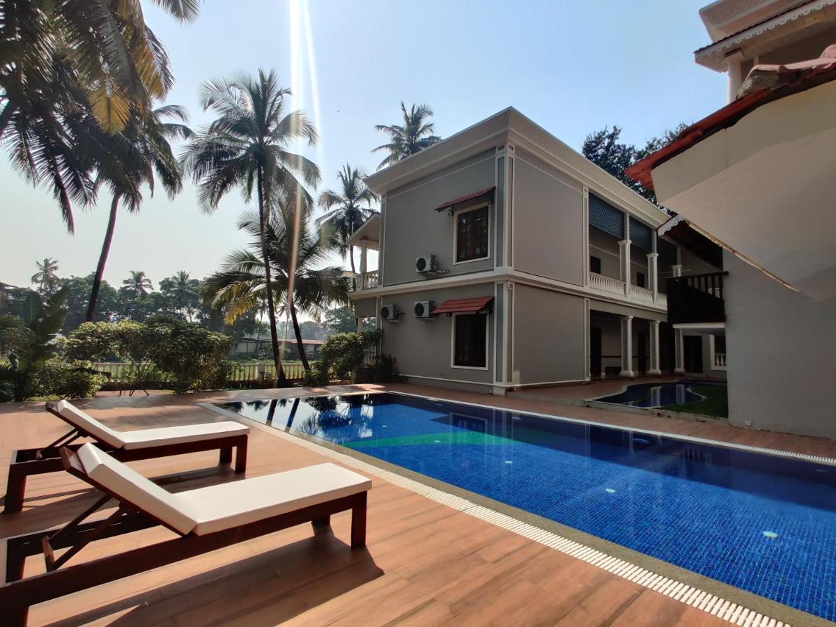 12 BR Mansion with Private Pool - Housity