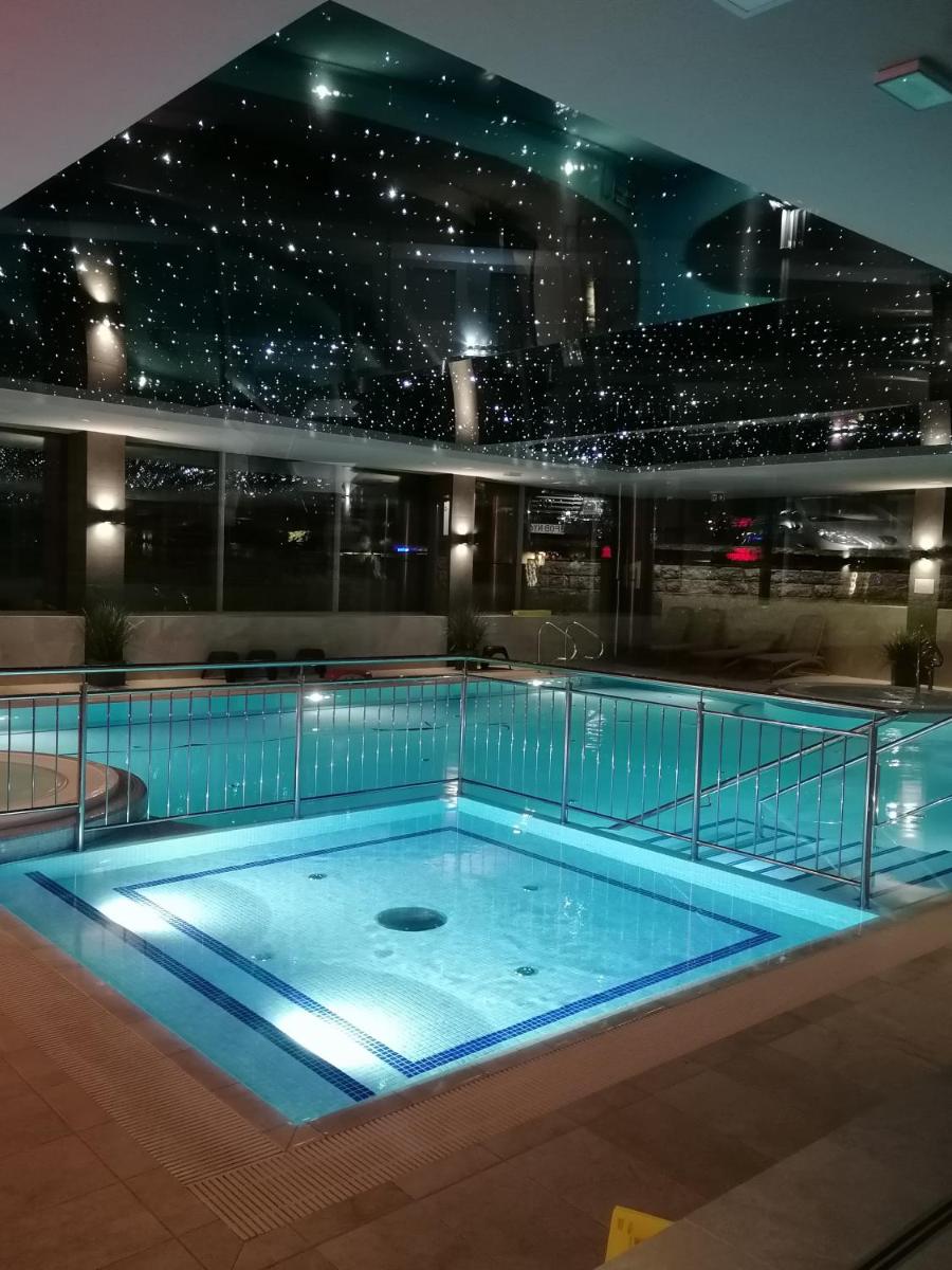 Apartament Klifowa z widokiem na morze i basenem - Housity
