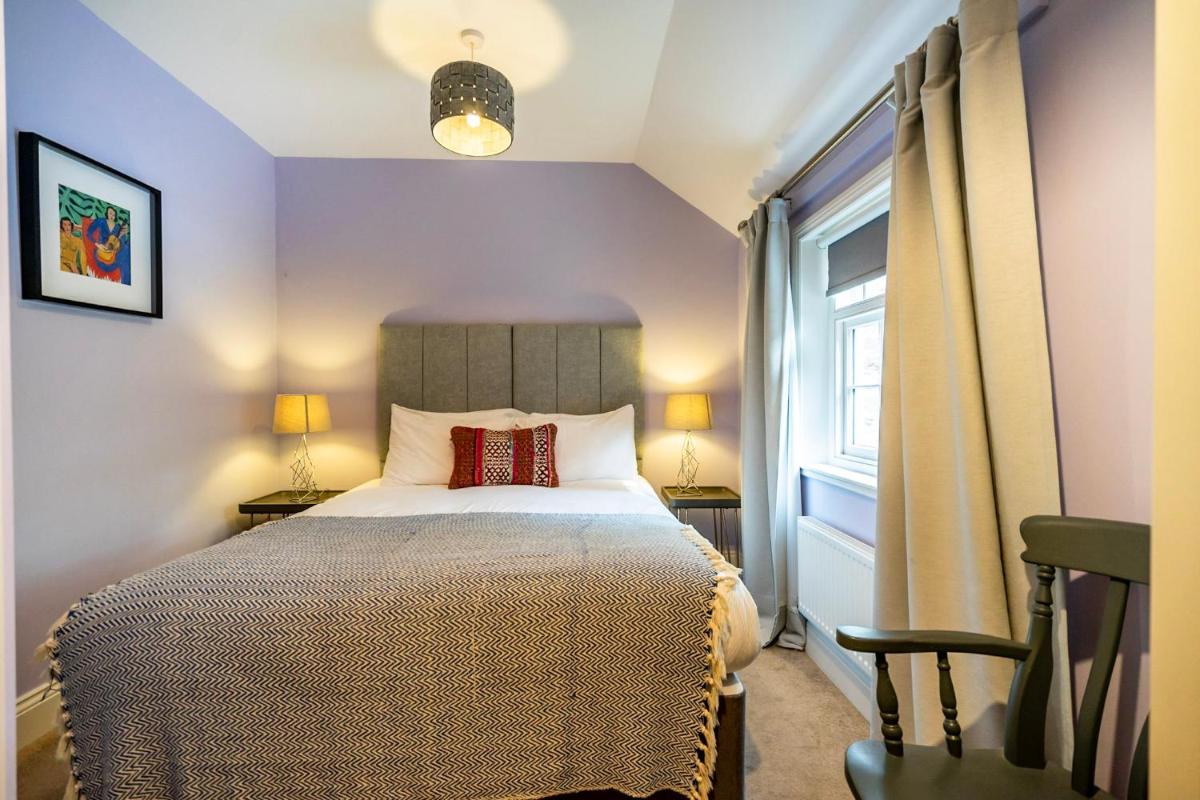 Middlethorpe Manor - No 4 Relaxation and Peace - Housity