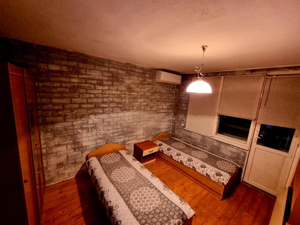 три стаен лукс апартамент - Housity