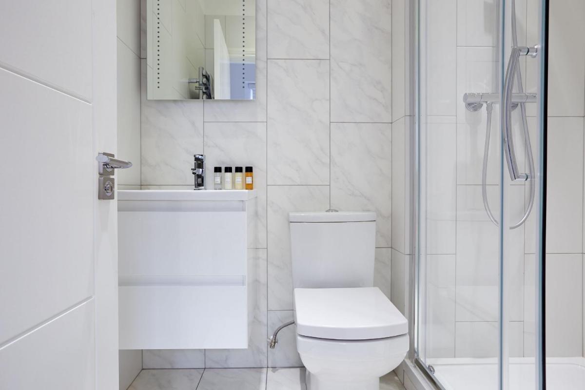 6VH Virginia House, 31 Bloomsbury Way By City Living London - Housity