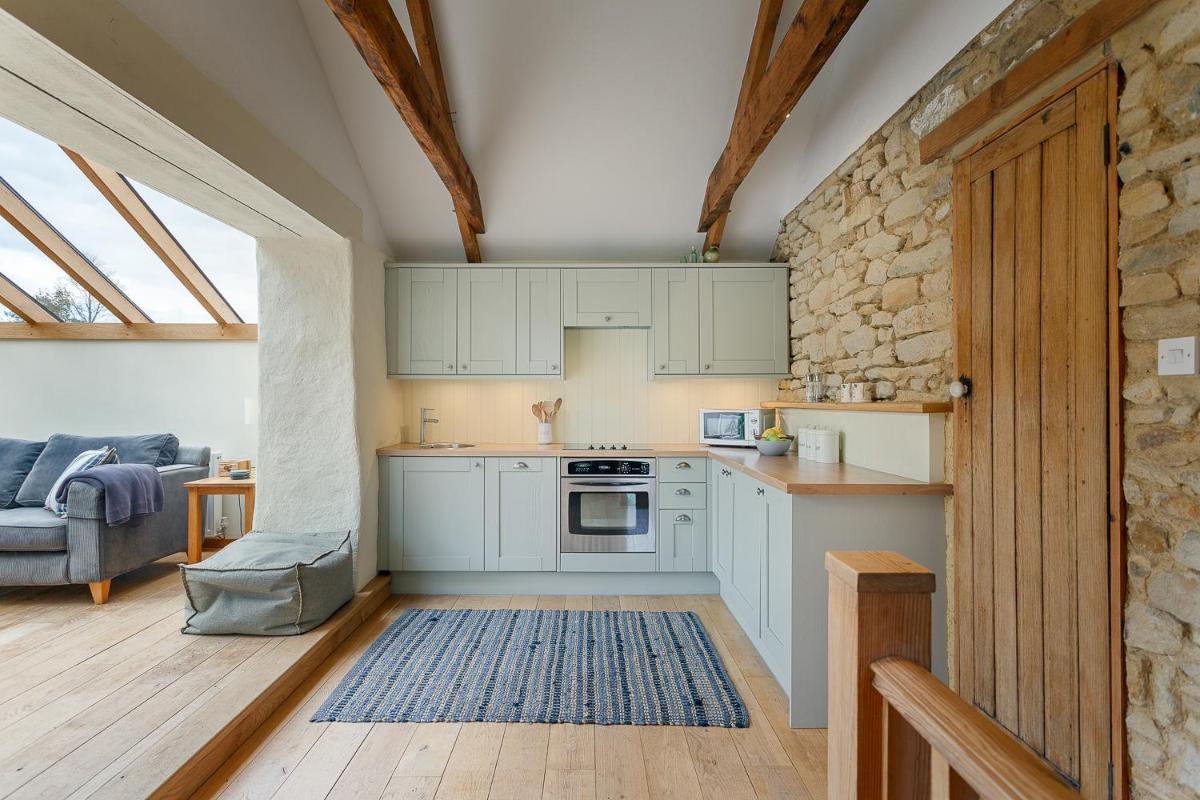 The Home Barn at Cornish Barn Holidays - Housity