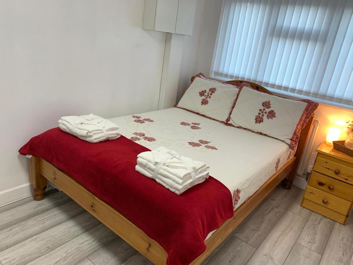 Dream Ensuite Rooms - Housity