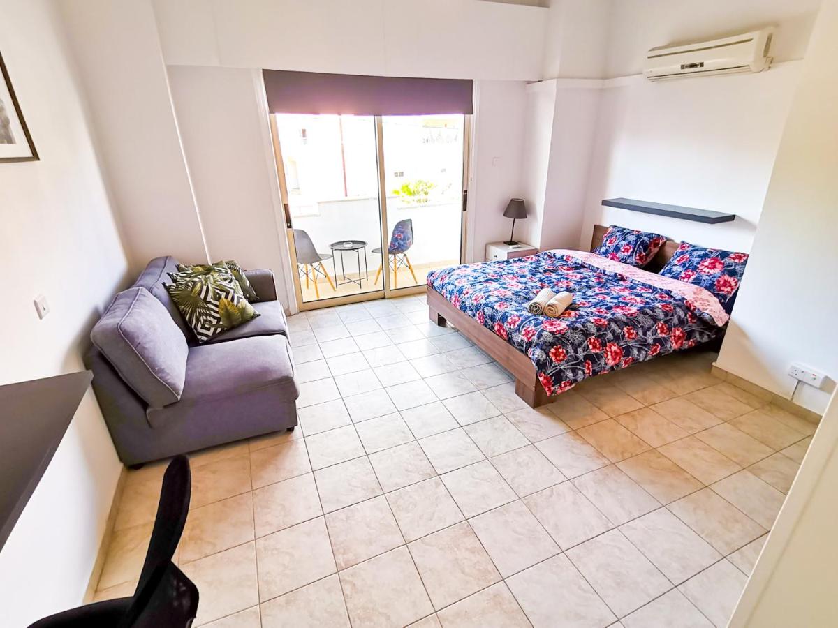 Central Square Nomadic Rooms - Housity