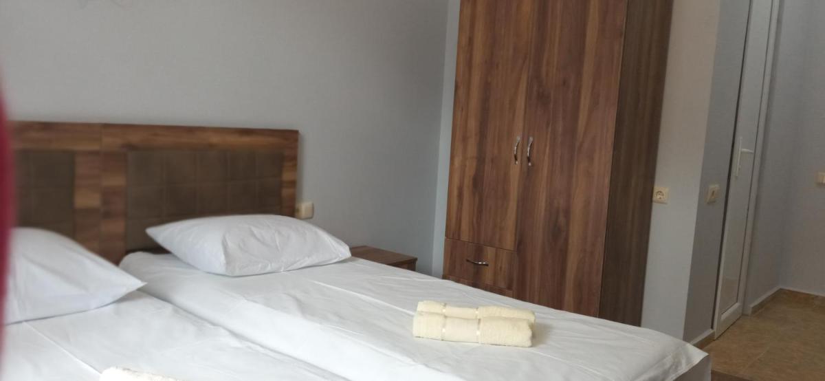Hotel Posta Khulo - Housity
