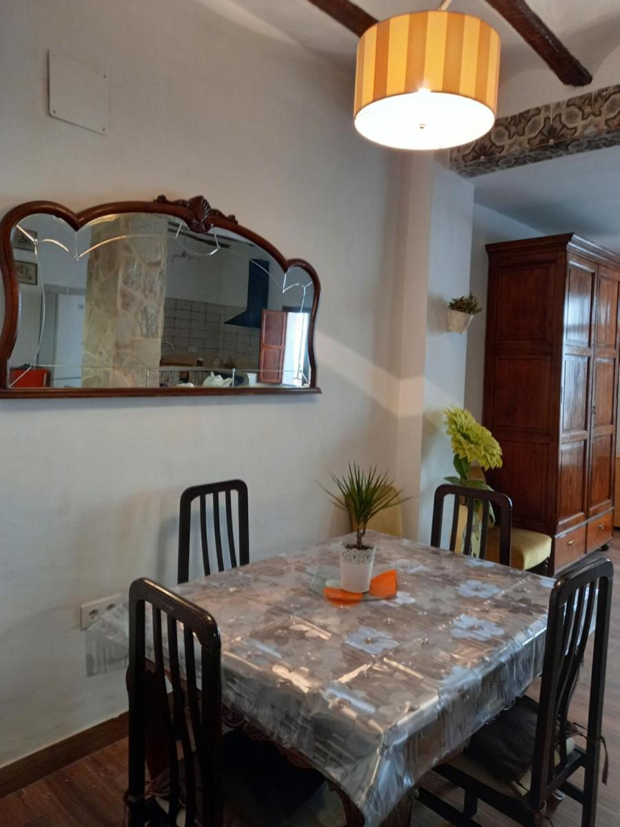 La Gata Mala - Housity