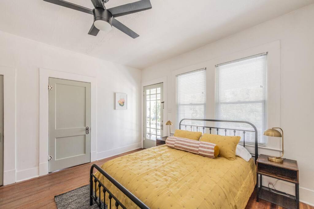 NEW! OWNERS SUITE 4bd/2ba in Tobin Hill Historic Craftsman - Housity
