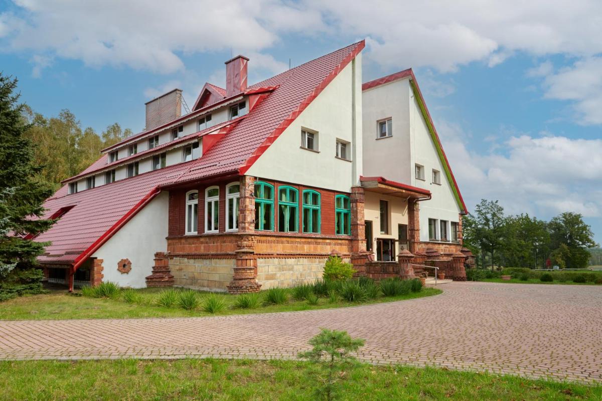 Park Inn Resort przy jeziorze - sauna i duży parking - pieski mile widziane - Housity