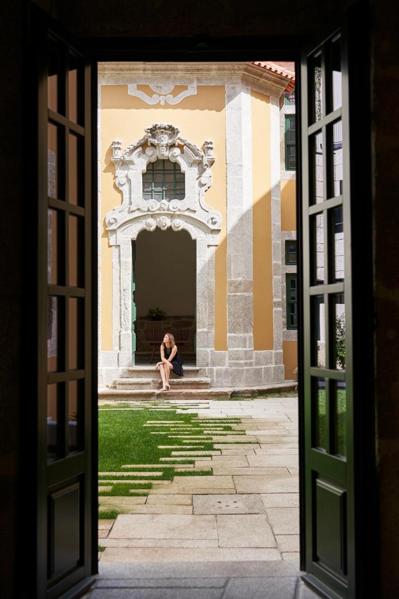 A fachada ou entrada de PortoBay Flores