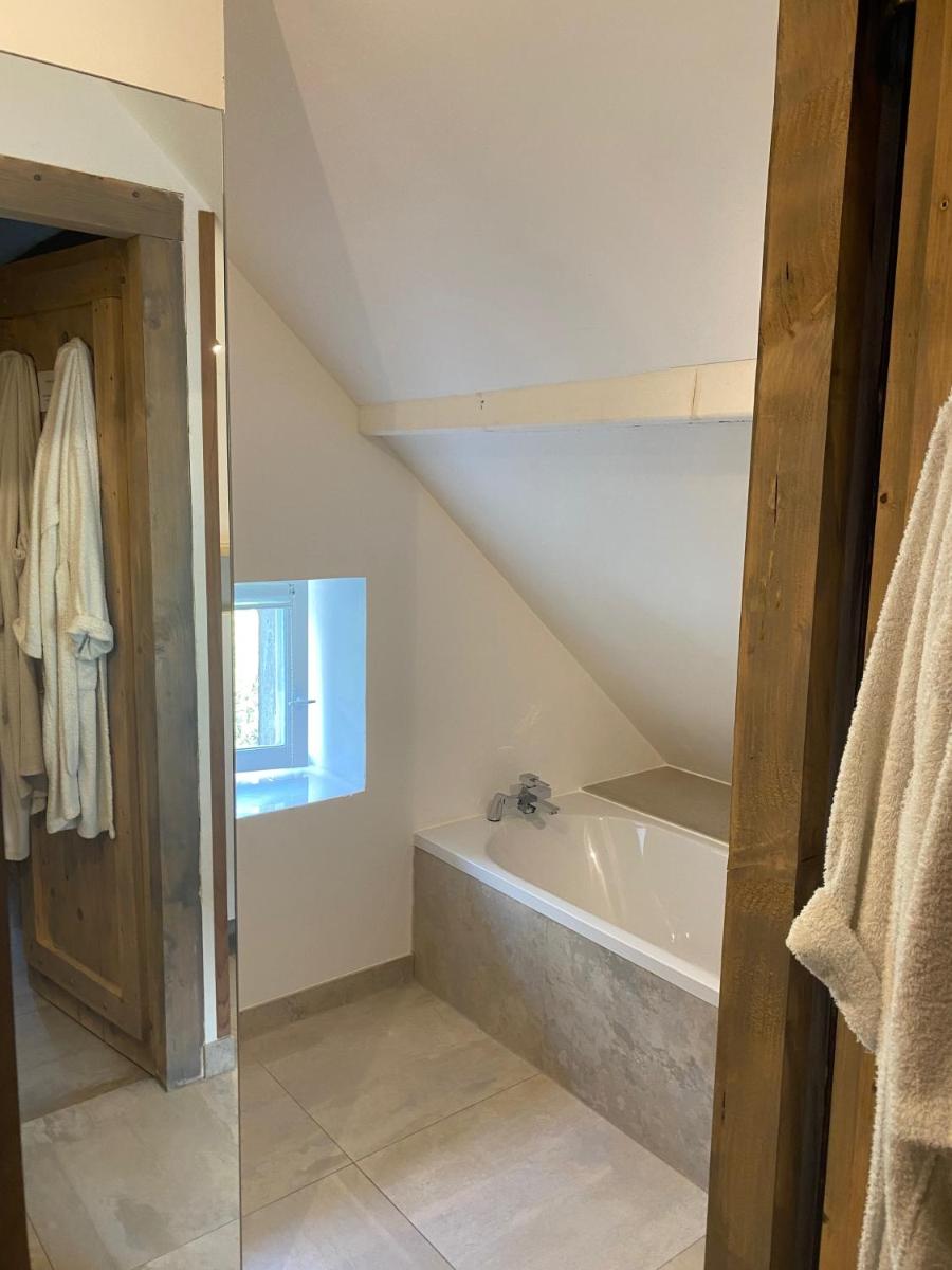 Gite appartement Domaine du Chainet - Housity