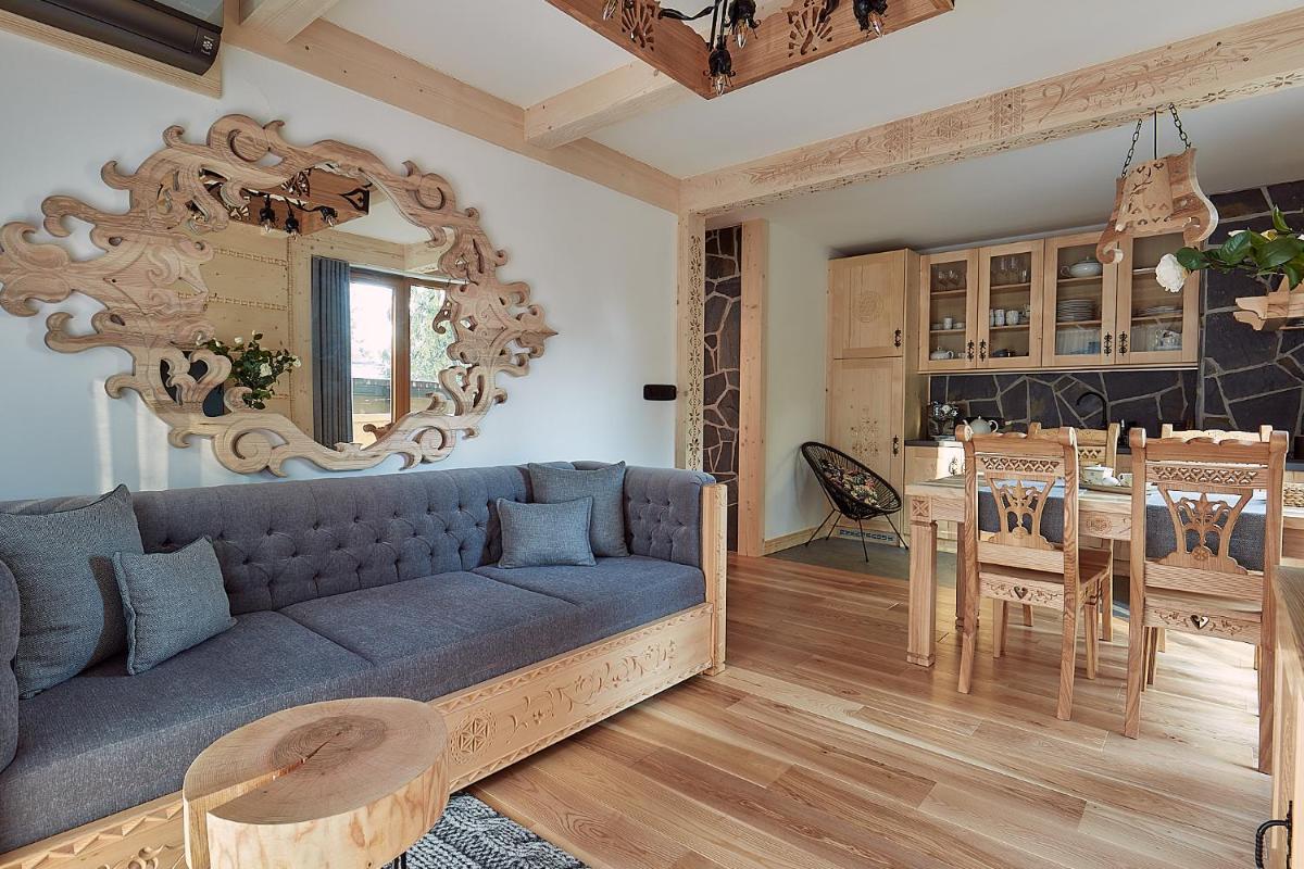Tatra Square Apartments - Housity