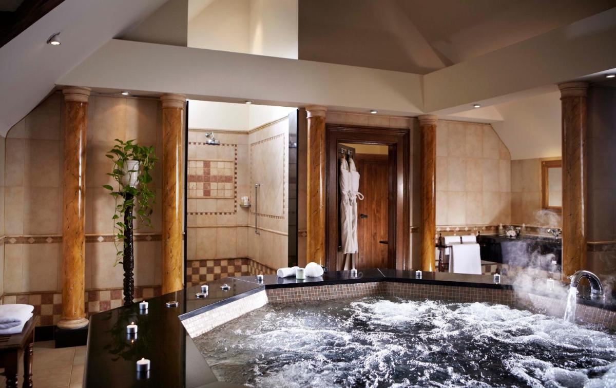 Pennyhill Park Hotel and Spa - Housity