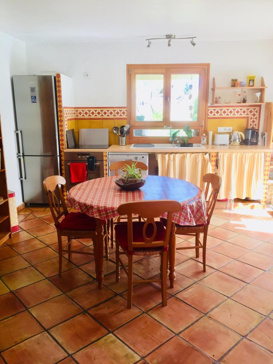 Rez de jardin de chalet bois , calme et verdure ! - Housity