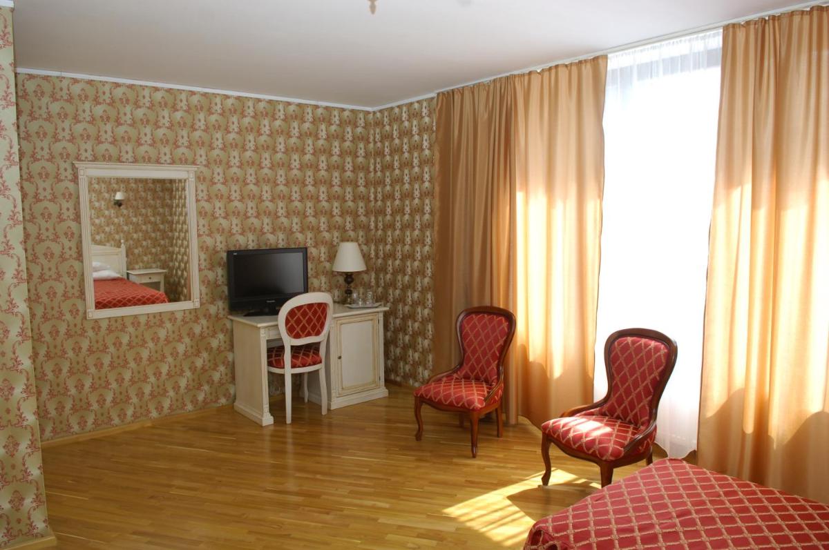 Pensiunea Eden Caransebes - Housity