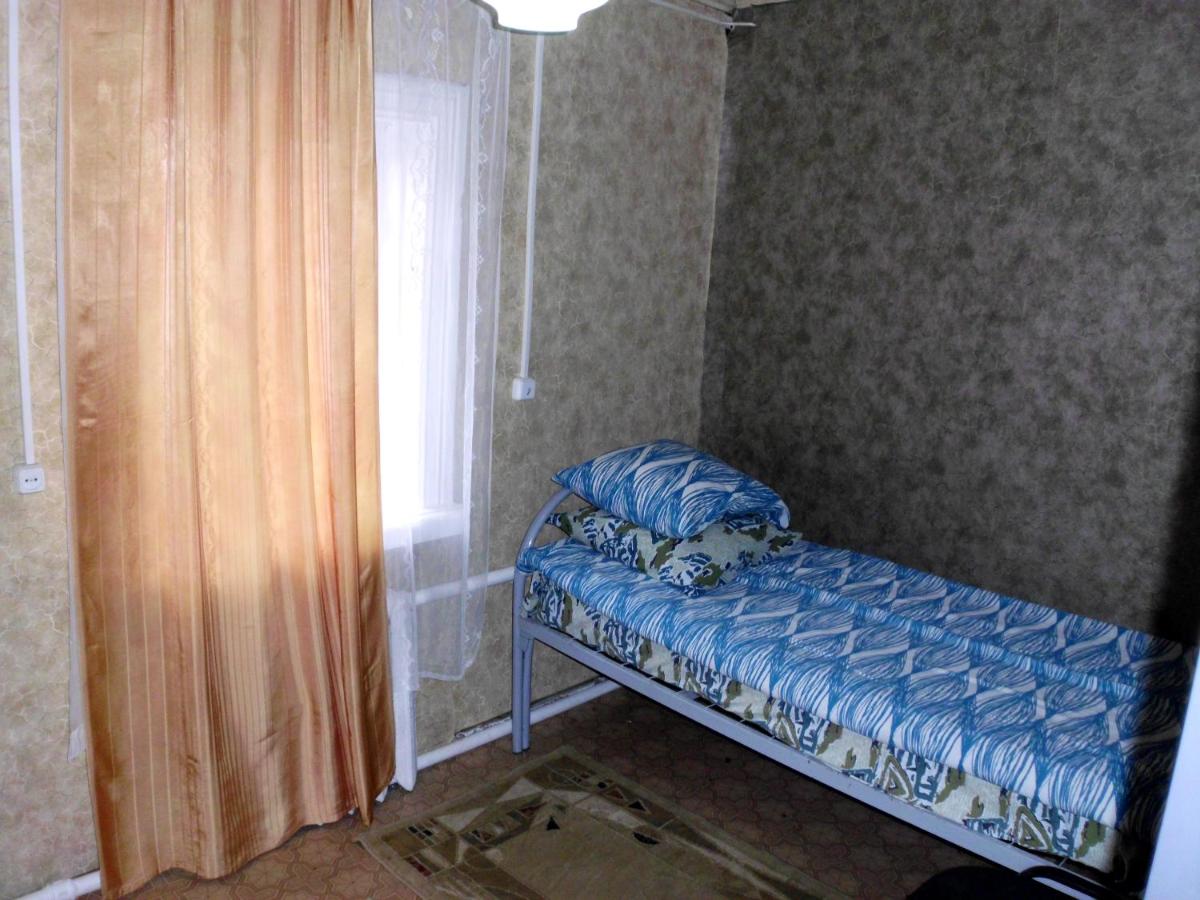 Dom s tremia spal niami - Housity