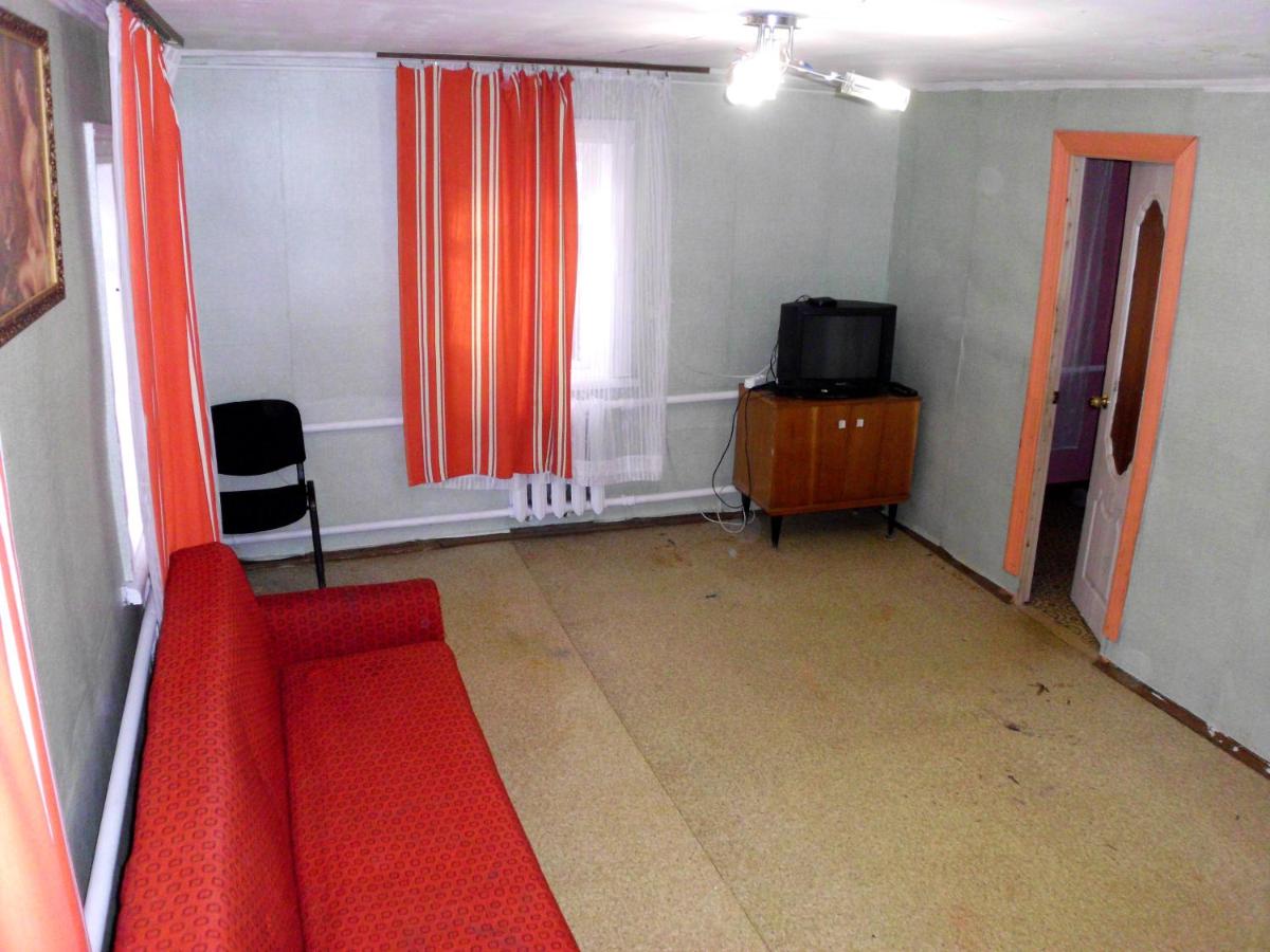 Dom s tremia spal niami - Housity