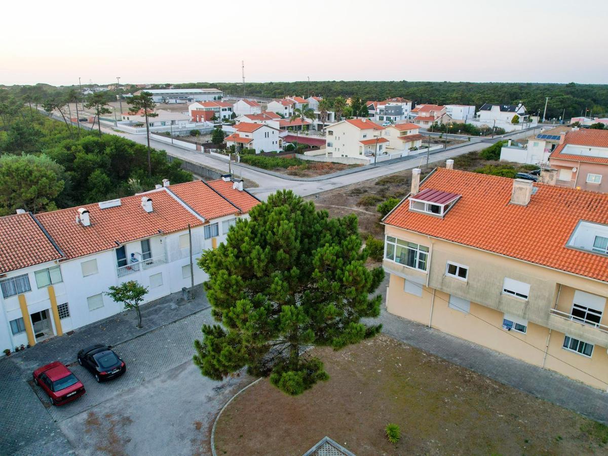 Apartamento encantador perto da praia, em Sao Jacinto - Housity