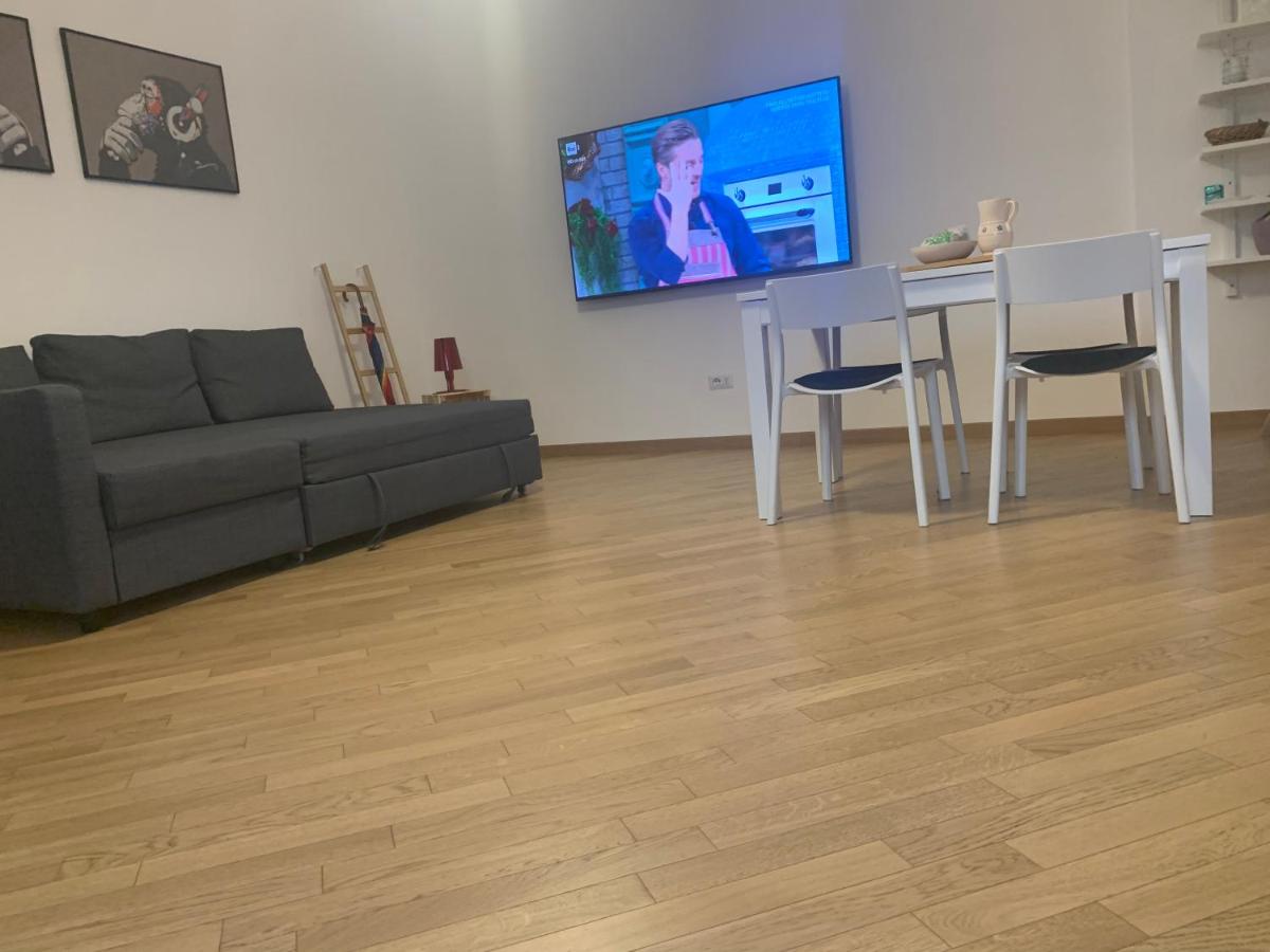 Interno5 - Housity
