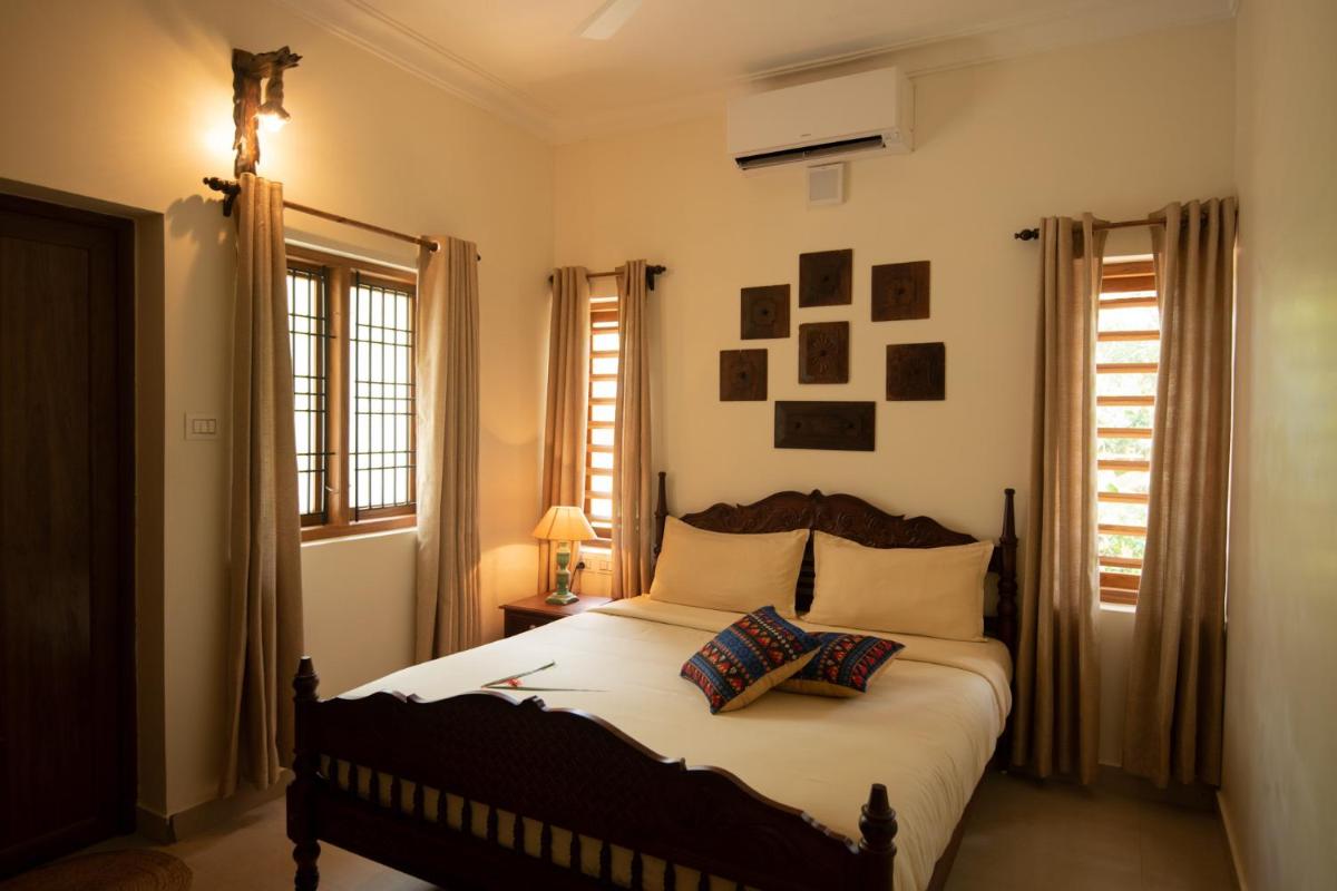 POOTHALI HOMESTAY - Housity