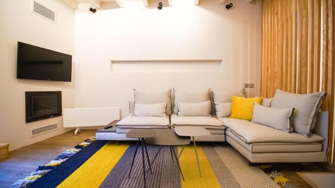 The One Arachova - Housity