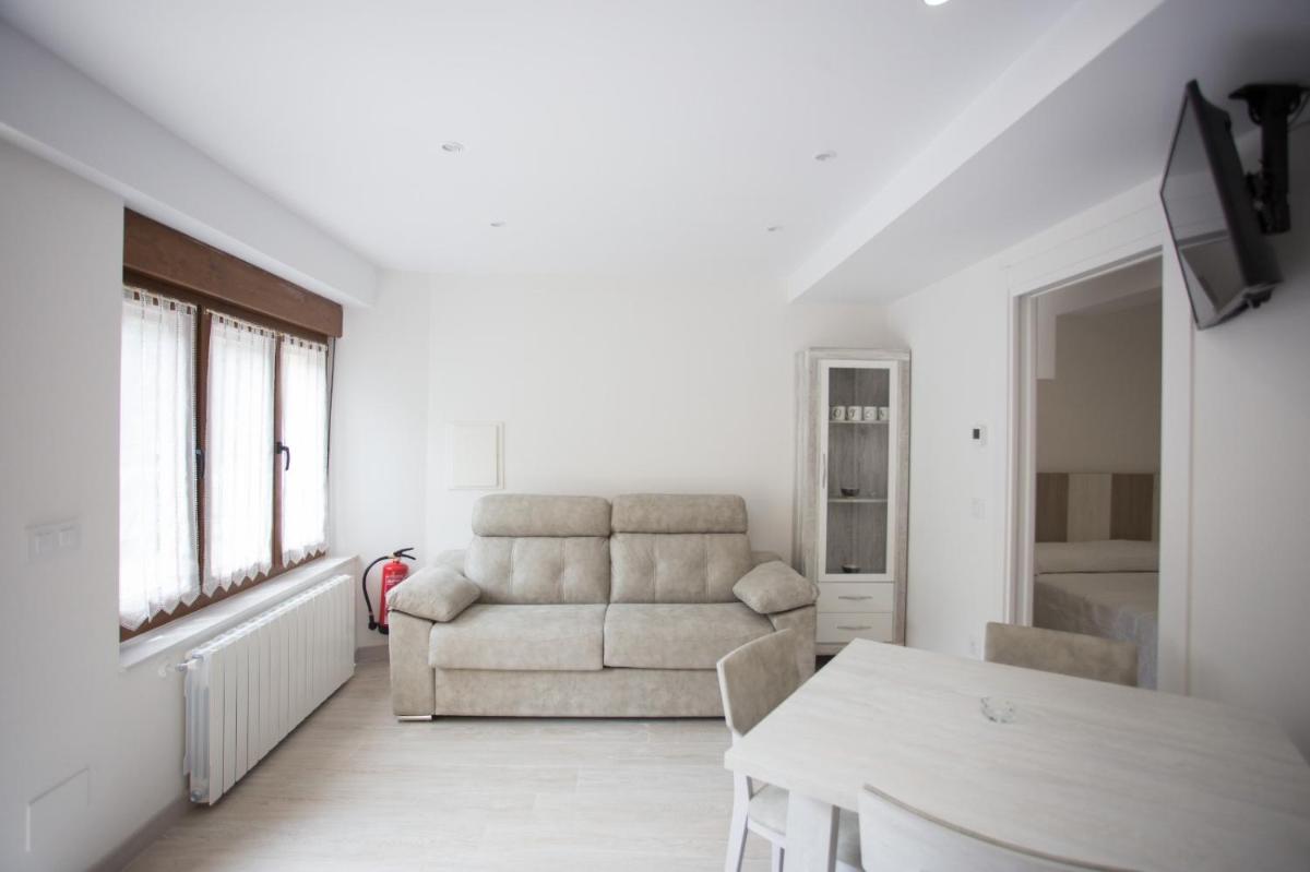 La Riega - Housity