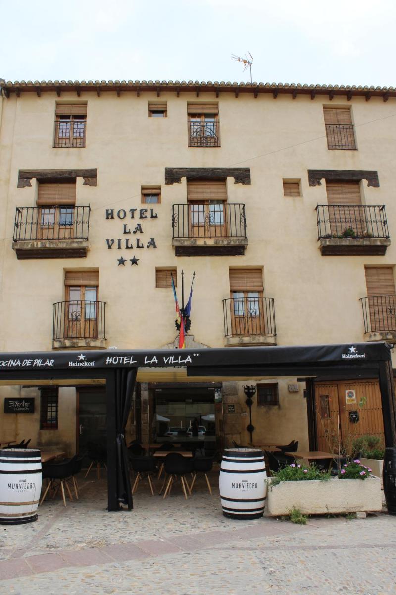 Hotel La Villa - Housity