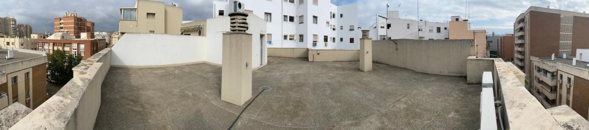Málaga Centro habitaciones privada en apartamento compartidos - Housity