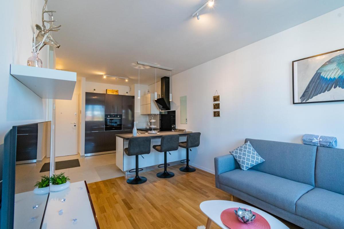 Flexible SelfCheckIns 25 - Zagreb - Garage - Loggia - New - Luxury - Housity