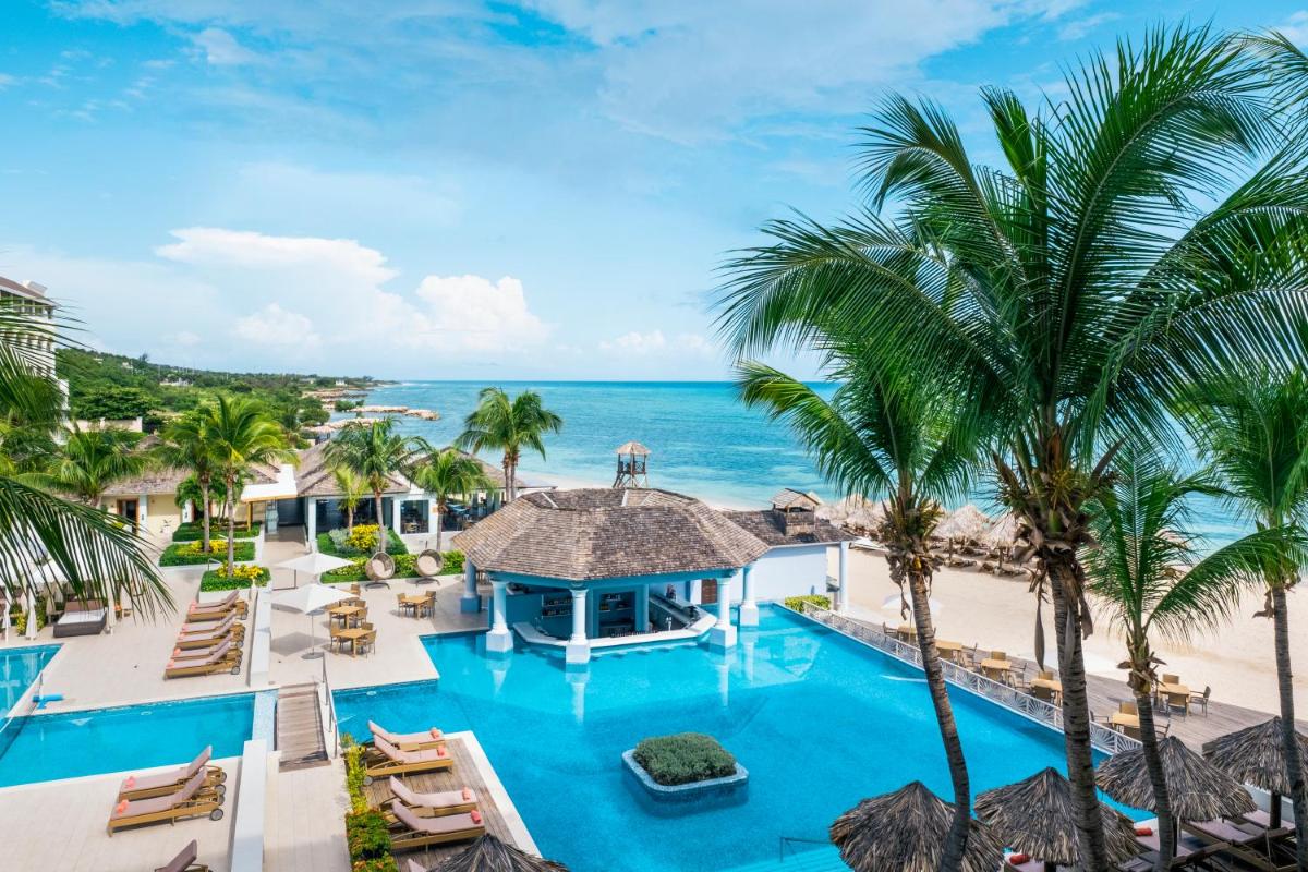 Iberostar Grand Rose Hall - Housity