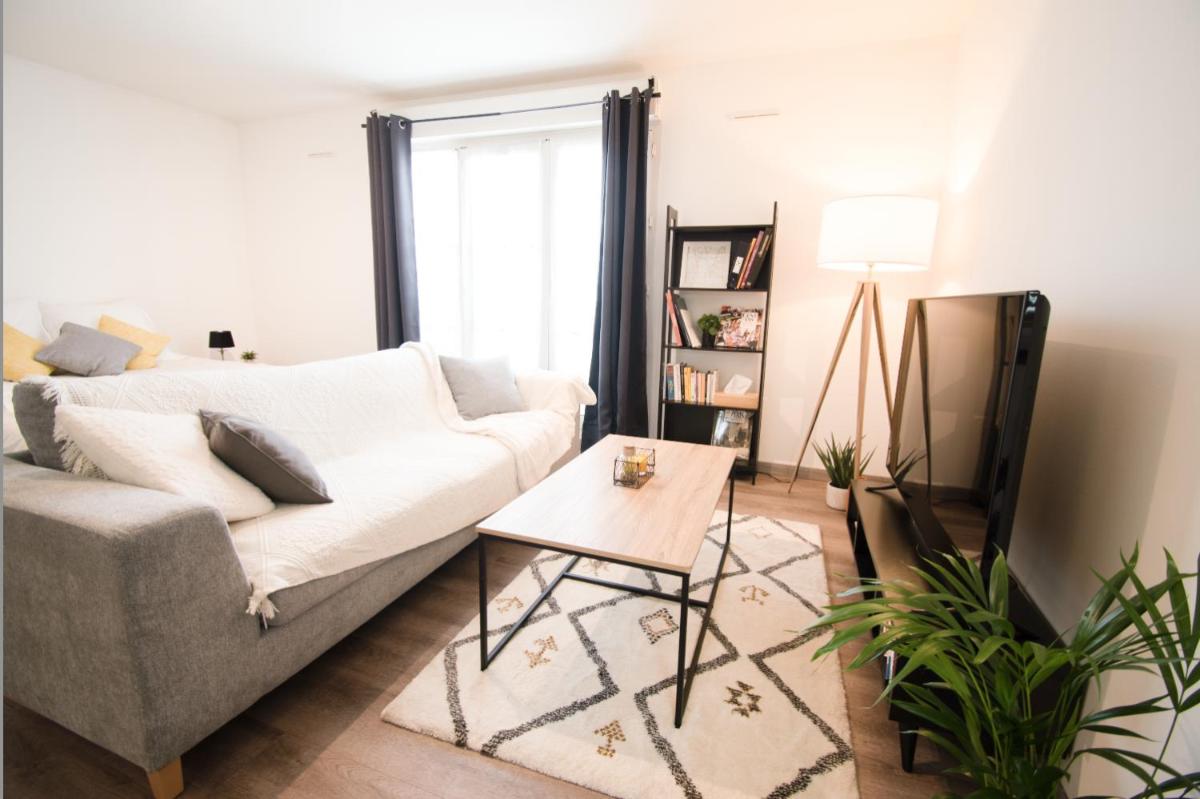 Joli studio tout confort à 2 pas de la gare Poissy - Housity