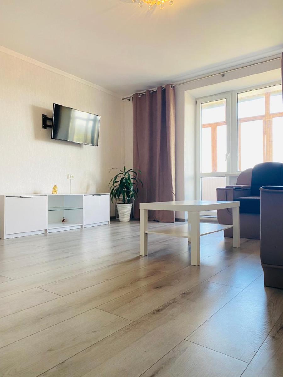 5 Minutes to the City Center - Housity