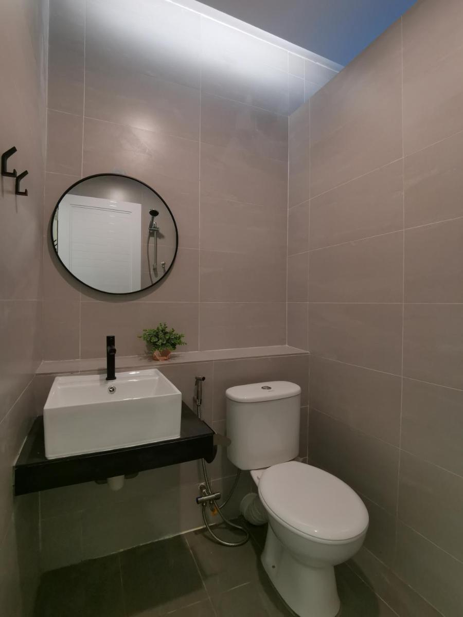 Merdeka One Homestay 8pax 4Rooms - Housity