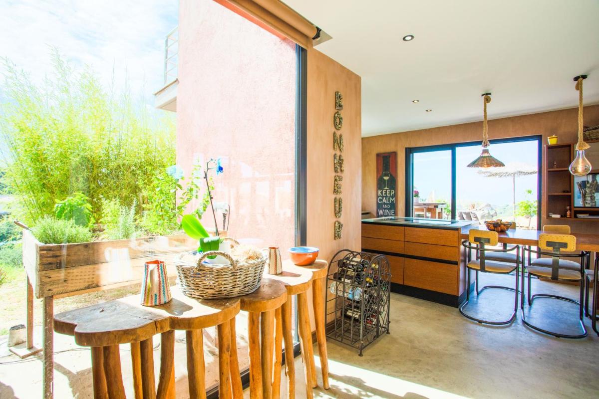 VILLA SUNSET VI4236 By Riviera Holiday Homes - Housity