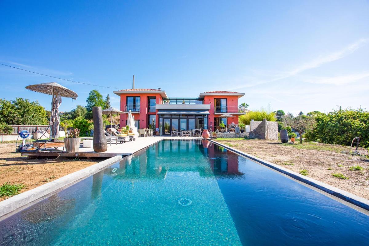 VILLA SUNSET VI4236 By Riviera Holiday Homes - Housity