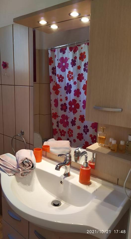 Villa Ioanna Arna Lakonias - Housity