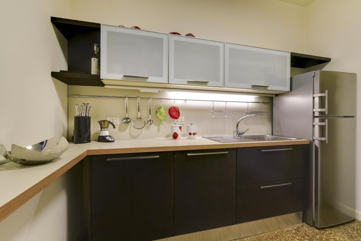 Ca’ Amalia San Marco Venetian Apartment M027042932 - Housity