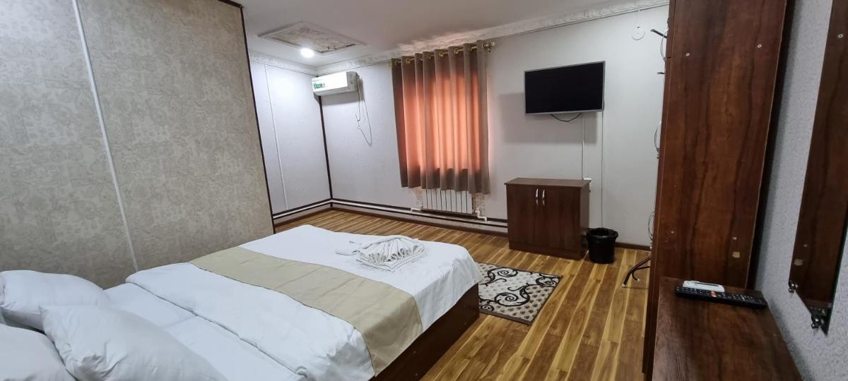 SUN Hotel - Housity