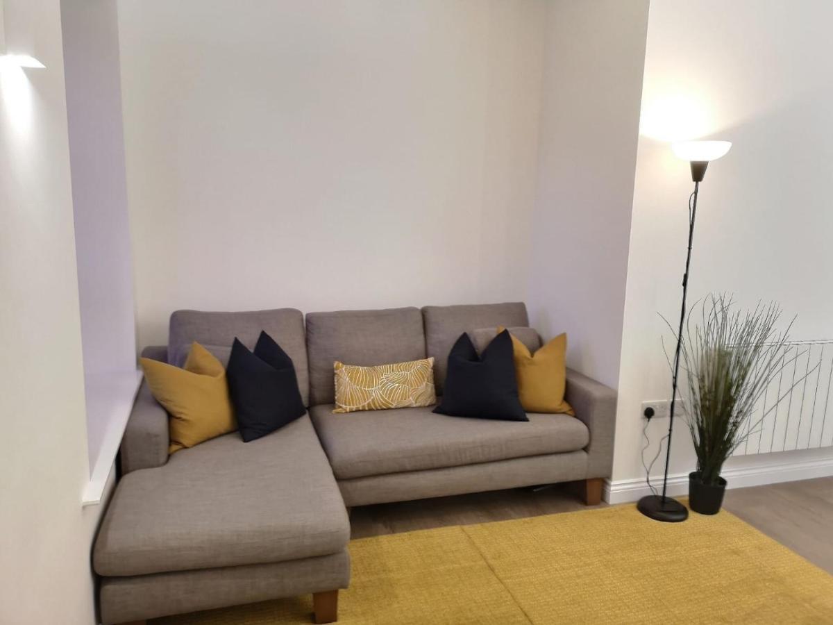 Haworth Hideaway - Housity