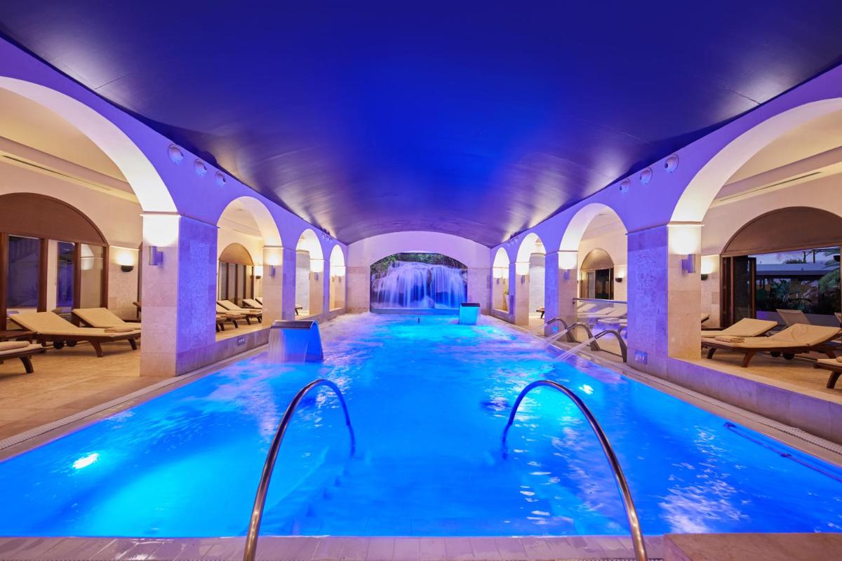 Piscina en o cerca de Secrets Lanzarote Resort & Spa - Adults Only (+18)