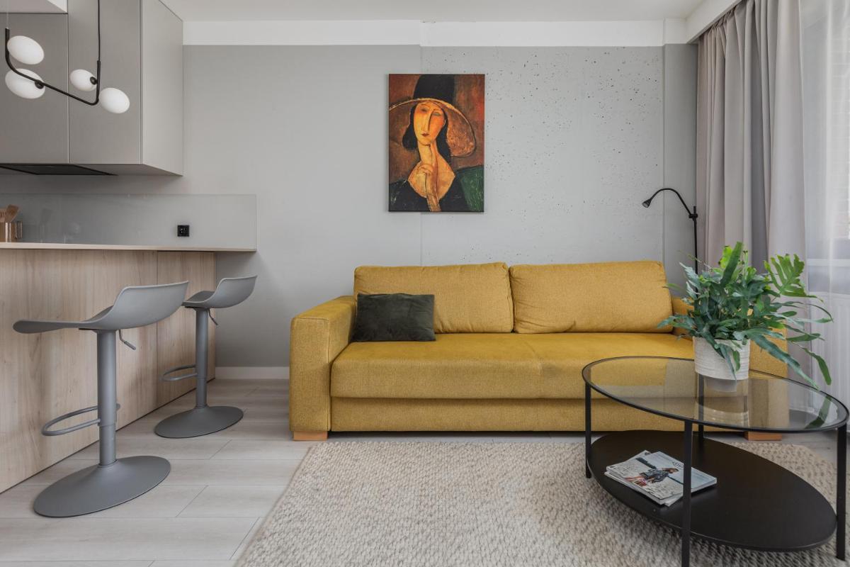 TS Nowe Miasto - Housity