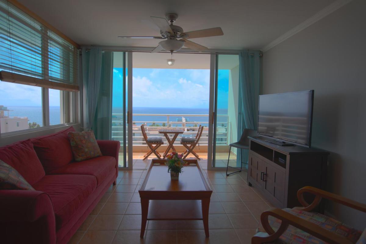 Oceanview Lighthouse Villa - Housity