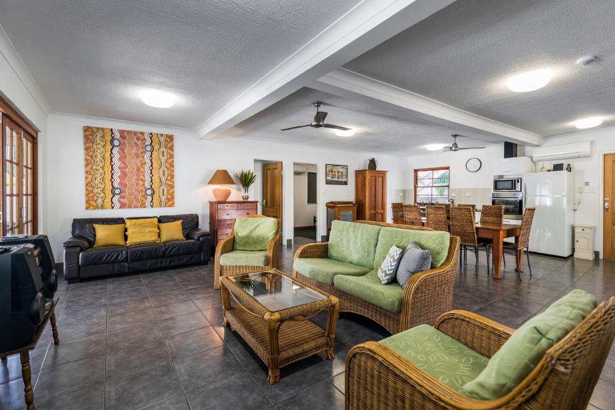 Island Adventure Holiday House - Housity