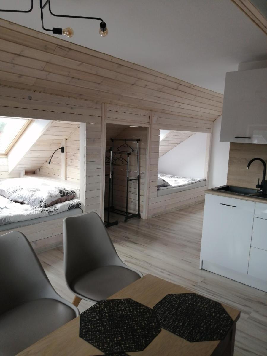 PAKLADA 3 Pokój typu studio - Housity