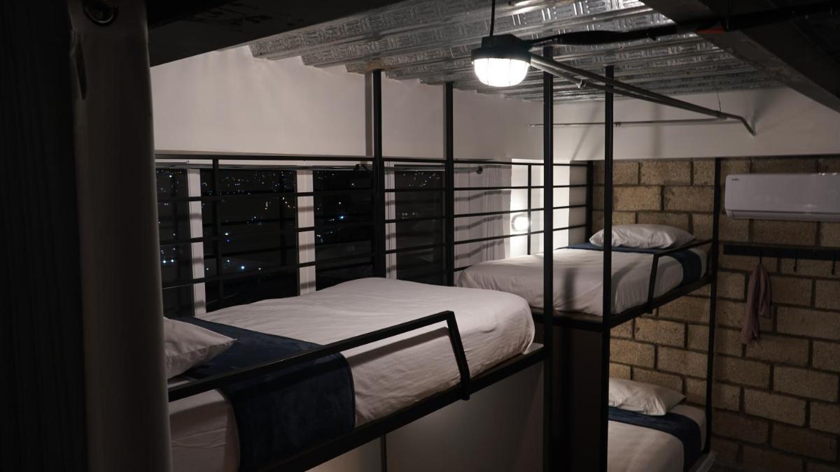 apartamento completo 6 huéspedes incluye acceso al club burgos cuernavaca - Housity