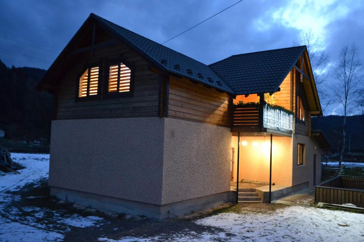 Котедж Криворівня - Housity