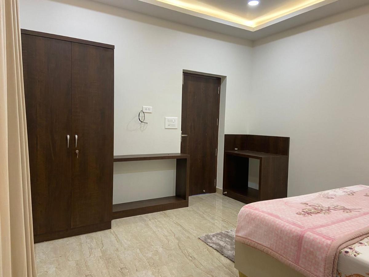 Guru Kripa House - Housity